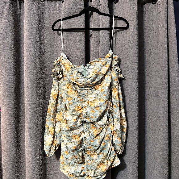 Hello Molly Dress - Picture 4 of 7